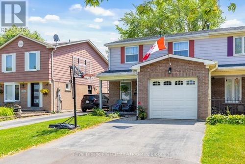 3354 Mainsail Crescent, Mississauga (Erin Mills), ON, L5L1H2 | Card Image