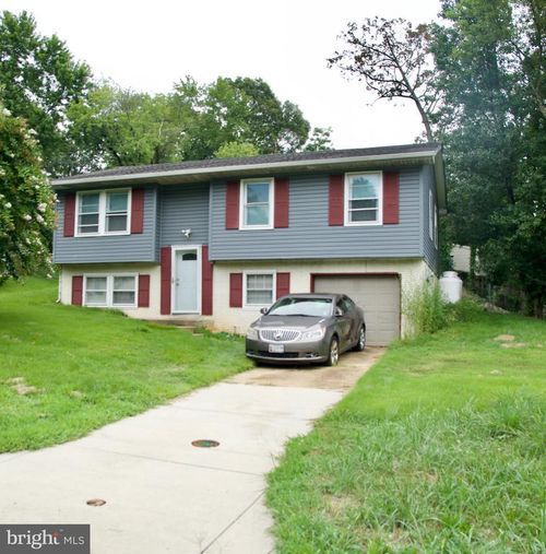 2332 Woodberry Dr, BRYANS ROAD, MD, 20616-3276 | Card Image