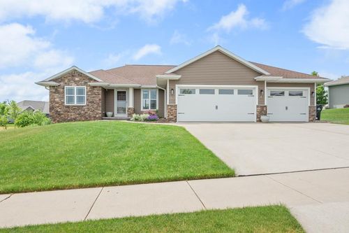 3543 Becket Drive, Howard, WI, 54313 | Card Image