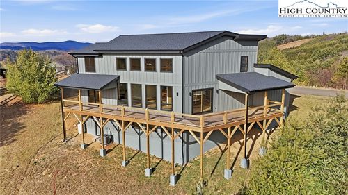 584 Cedar Trail, Fleetwood, NC, 28626 | Card Image