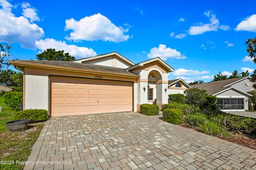 2365 Summercrest Ln, Spring Hill, FL, 34606-7238 | Card Image