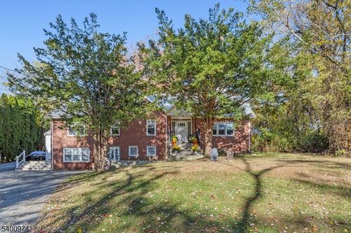 2-76 Ridge Rd, Oak Ridge, NJ, 07438-9636 | Card Image