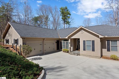 23 Iron Clad Dr, Salem, SC, 29676-4124 | Card Image
