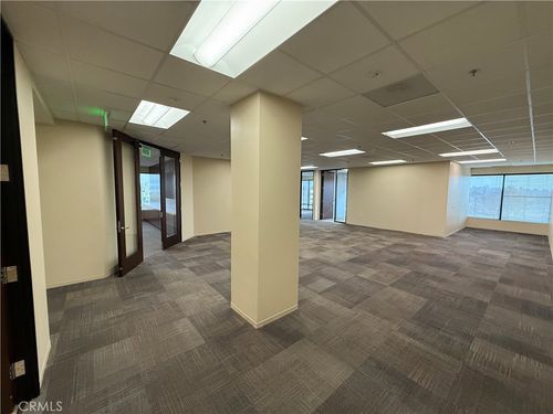 300-790 The City Dr S, Orange, CA, 92868-4961 | Card Image