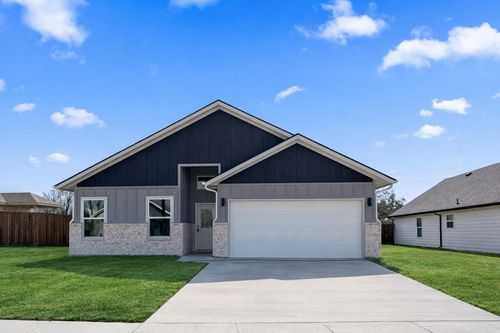 4501 Washington St, Greenville, TX, 75401-3730 | Card Image