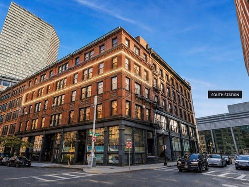 4ab-118 South Street, Boston, MA, 02111 | Card Image