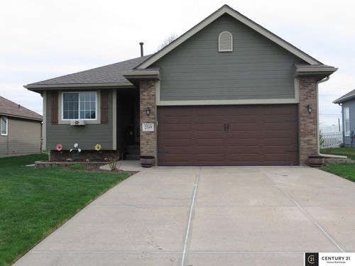 2509 Aberdeen Drive, Papillion, NE, 68133 | Card Image