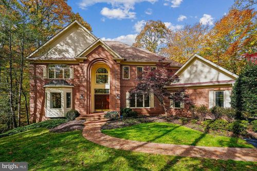 308 Sinegar Pl, Potomac Falls, VA, 20165-5129 | Card Image