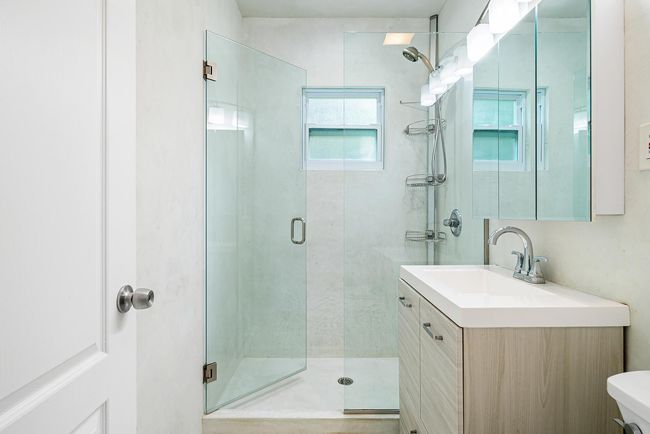 813 Avon Rd, House other with 4 bedrooms, 2 bathrooms and null parking in West Palm Beach FL | Image 18