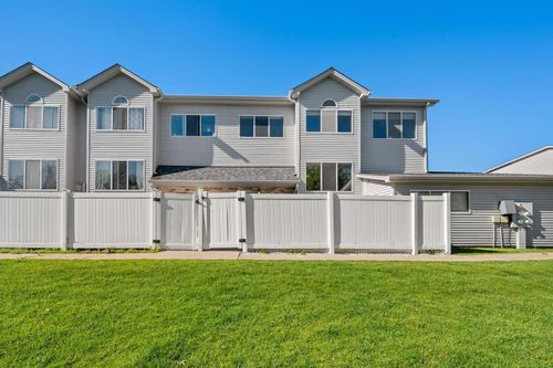 a-272 Park Ridge Ln, Aurora, IL, 60504-6158 | Card Image