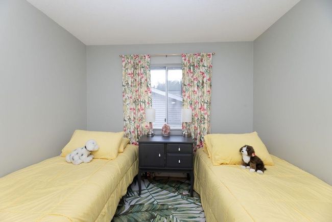 View of bedroom | Image 18