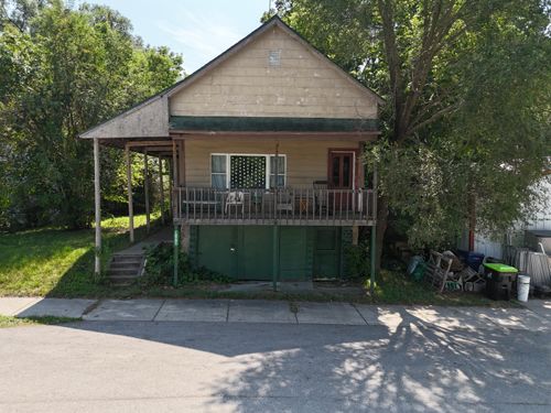 18781 Maple St, Copemish, MI, 49625-9530 | Card Image