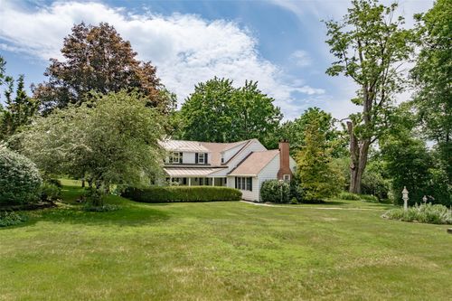 25 Zandhoek Rd, Hurley, NY, 12443-5707 | Card Image