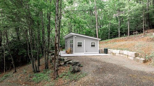 3119 Buffalo Mountain Rd Sw, Willis, VA, 24380-4262 | Card Image