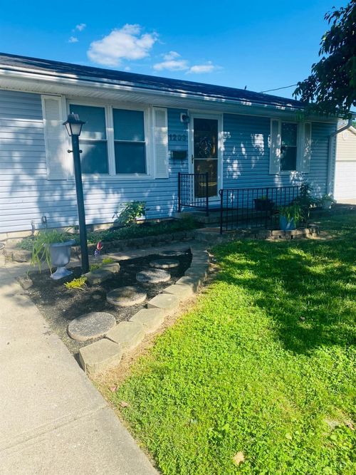 1203 Short St, Middletown, OH, 45042-2550 | Card Image