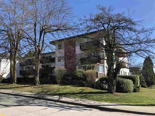 308-910 Fifth Ave, New Westminster, BC, V3M1Y2 | Card Image