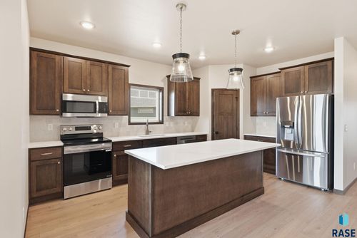 2417 E Gunnar St Street, Brandon, SD, 57005 | Card Image