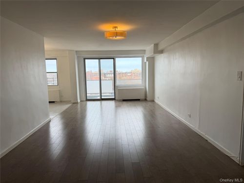 apt-12j-85-15 Main St, Briarwood, NY, 11435-1863 | Card Image