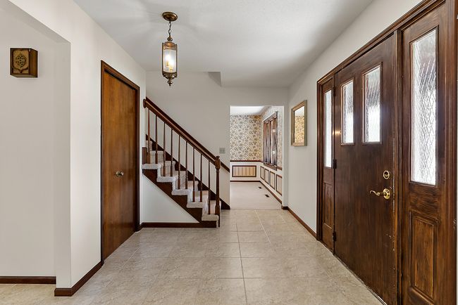 Front Foyer welcomes you home. | Image 4