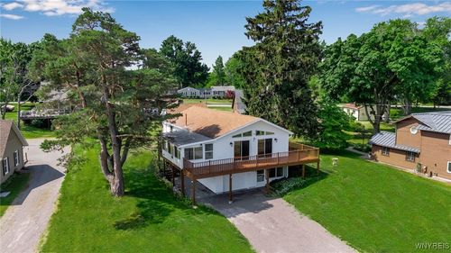 926 Lakeside Blf, Waterport, NY, 14571-9716 | Card Image