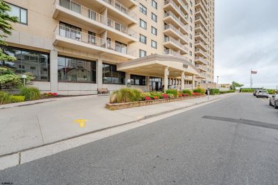 313 - 5000 Boardwalk, Condo with 2 bedrooms, 2 bathrooms and null parking in Ventnor NJ | Image 2