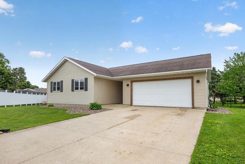 100 Capelle St, Spring Valley, MN, 55975-1037 | Card Image