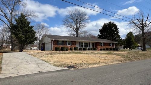 425 Westview Dr Ne, Cleveland, TN, 37312 | Card Image