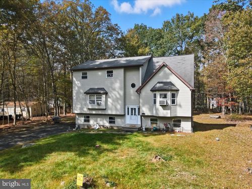 209 Julian Ter, EAST STROUDSBURG, PA, 18301-8368 | Card Image