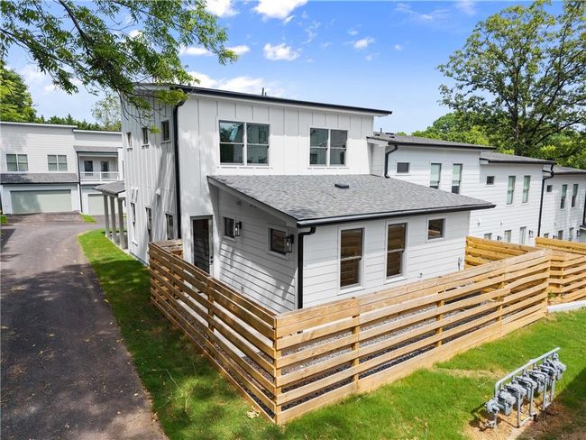 396 Forrest Ave, Townhouse with 3 bedrooms, 3 bathrooms and null parking in Gainesville GA | Image 23
