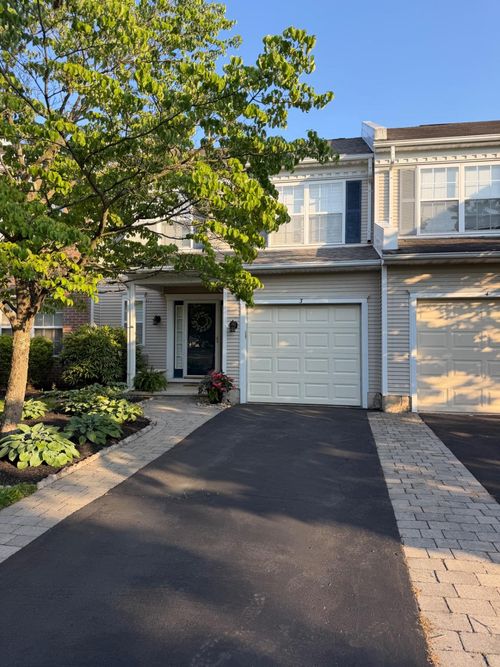 3 Camellia Ct, NEWTOWN, PA, 18940-9283 | Card Image