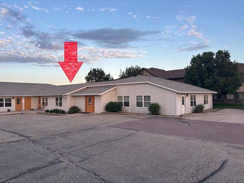 4-311 W Gabrielson Rd, Luverne, MN, 56156-2257 | Card Image