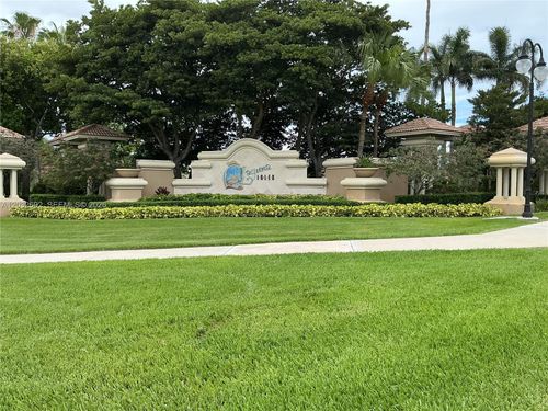 19302 Sw 68th St, Pembroke Pines, FL, 33332 | Card Image