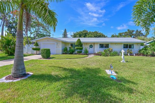 5111 23rd Ave W, BRADENTON, FL, 34209-5613 | Card Image