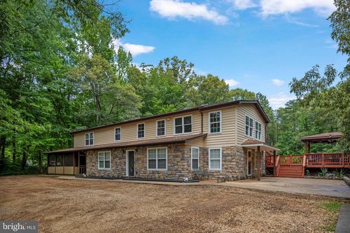 10512 Catharpin Rd, Spotsylvania, VA, 22551-4545 | Card Image