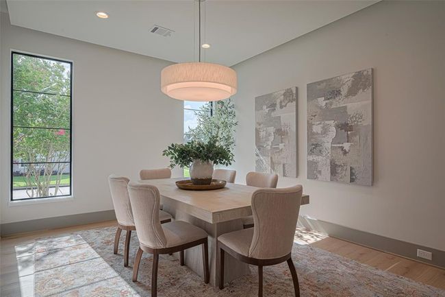 5200 Beech St, House other with 5 bedrooms, 7 bathrooms and 2 parking in Bellaire TX | Image 9