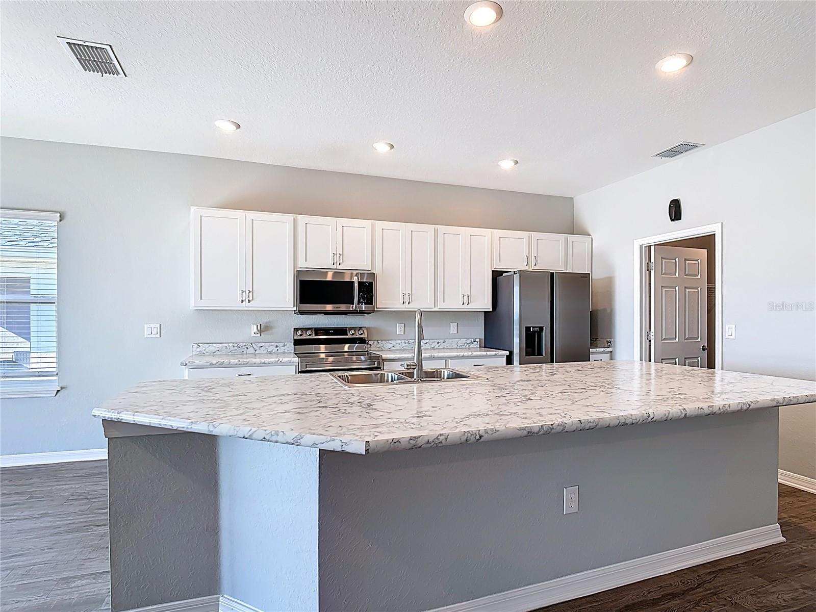 Residential in DAVENPORT 5