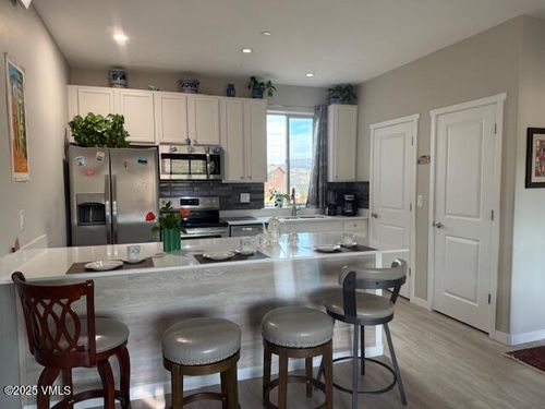 d-101-1100 Buckhorn Valley Blvd, Gypsum, CO, 81637-5375 | Card Image