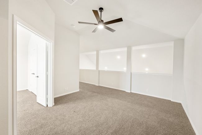 11916 Serval St, House other with 4 bedrooms, 3 bathrooms and null parking in Godley TX | Image 21