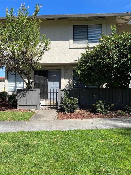 205 Kenbrook Circle, San Jose, CA, 95111 | Card Image