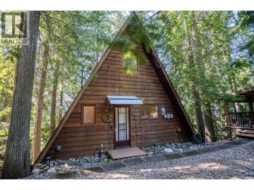 7496 Castle Hts, Anglemont, BC, V0E1M8 | Card Image