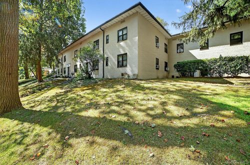apt-2l-1279 California Rd, Eastchester, NY, 10709-1006 | Card Image