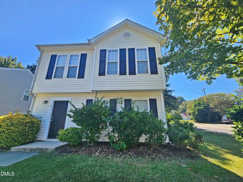 2 Tarrywood Ct, Durham, NC, 27703-2755 | Card Image