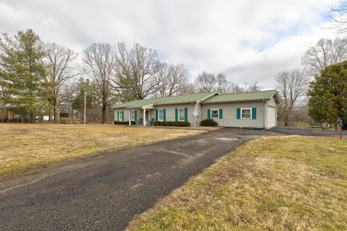 95 Len Drive, Clay City, KY, 40312 | Card Image