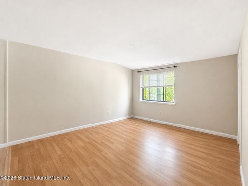 27 Luke Court, Staten Island, NY, 10306 | Card Image