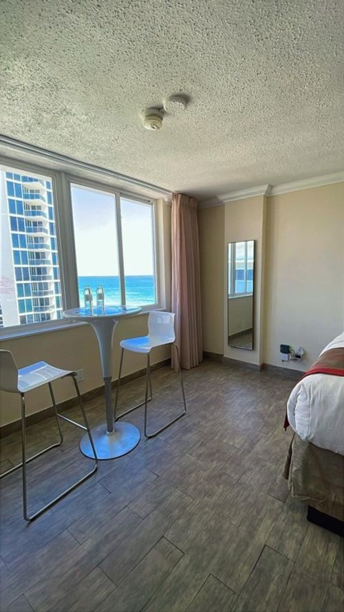 1122-19201 Collins Ave, Sunny Isles Beach, FL, 33160-2202 | Card Image