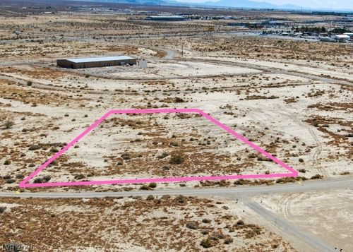 671 N Buckhorn Road, Pahrump, NV, 89060 | Card Image
