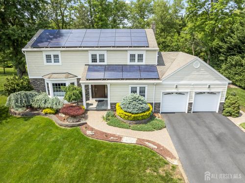 6 Schindler Ct, East Brunswick, NJ, 08816-3423 | Card Image