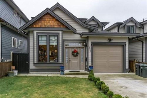 7553 Newcombe St, Burnaby, BC, V3N3V7 | Card Image