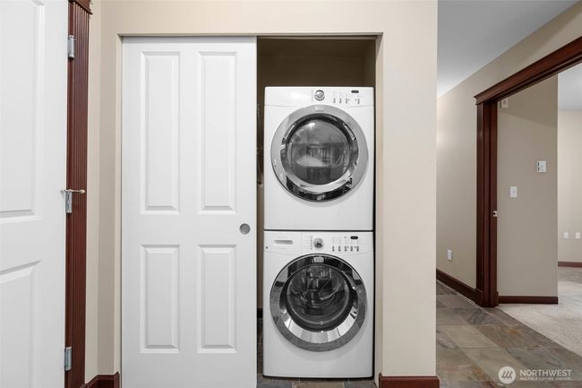 Washer and Dryer | Image 12