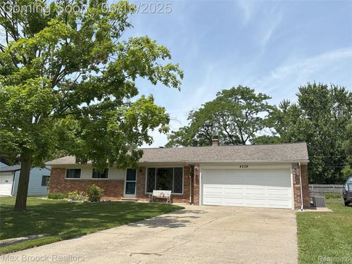 4259 Kingmont Dr, Shelby Township, MI, 48317-1137 | Card Image